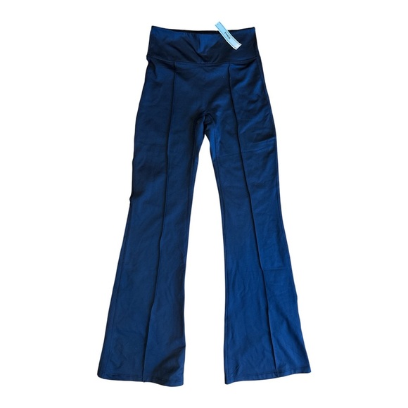 Victoria's Secret Navy Flare Leggings - Picture 2 of 6